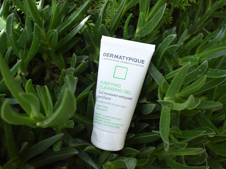 نقد و بررسی ژل شستشوی صورت پوست های مختلط و چرب درماتیپیک حجم 150 میلی لیتر