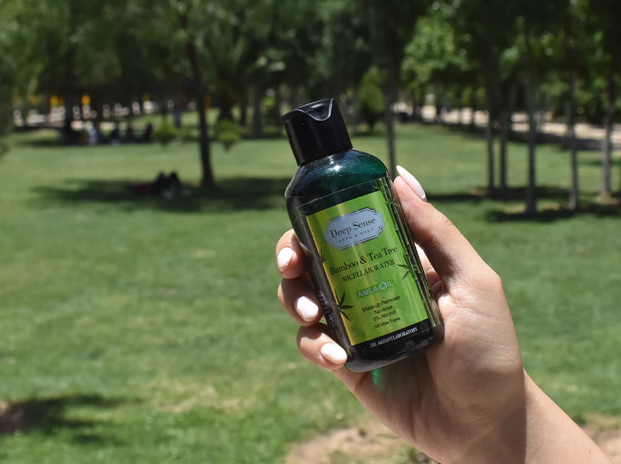 بررسی ترکیبات میسلار واتر پوست چرب درخت چای و بامبو دیپ سنس حجم 160 میلی لیتر