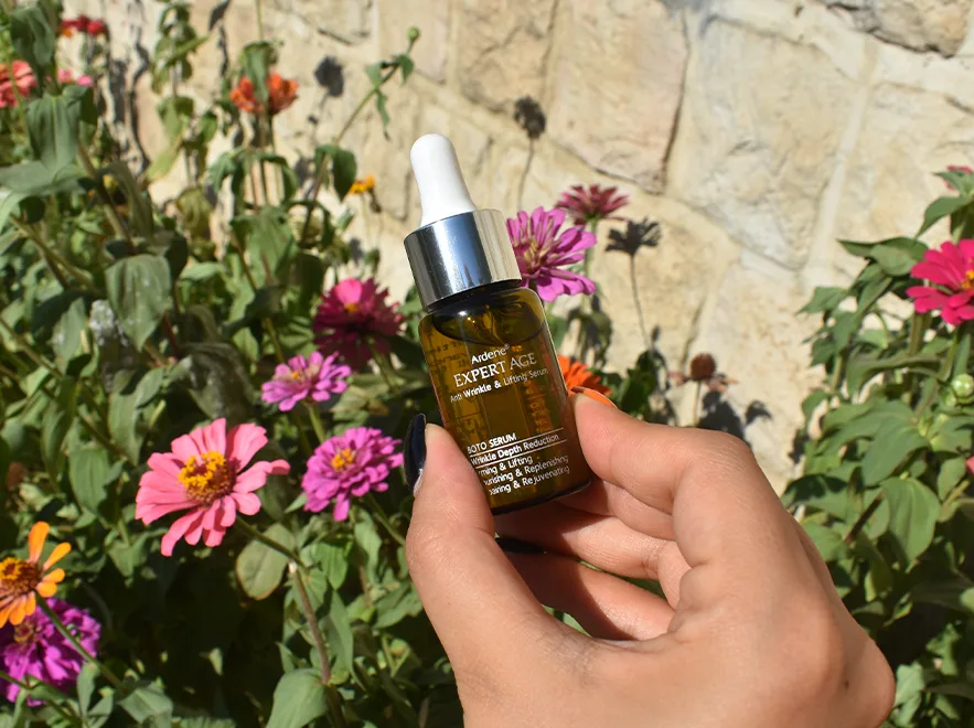 نقد و بررسی سرم ضد چروک و سفت کننده پوست شبه بوتاکس آردن اکسپرتیج حجم 25 میلی لیتر