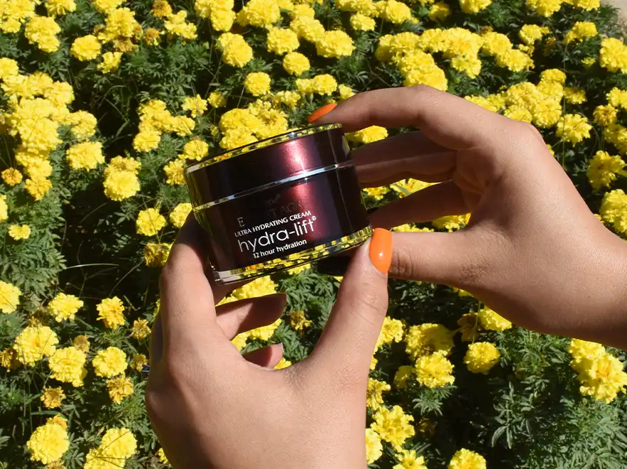 نقد و بررسی کرم مرطوب کننده و ضد چروک آردن اکسپرتیج حجم 50 میلی لیتر