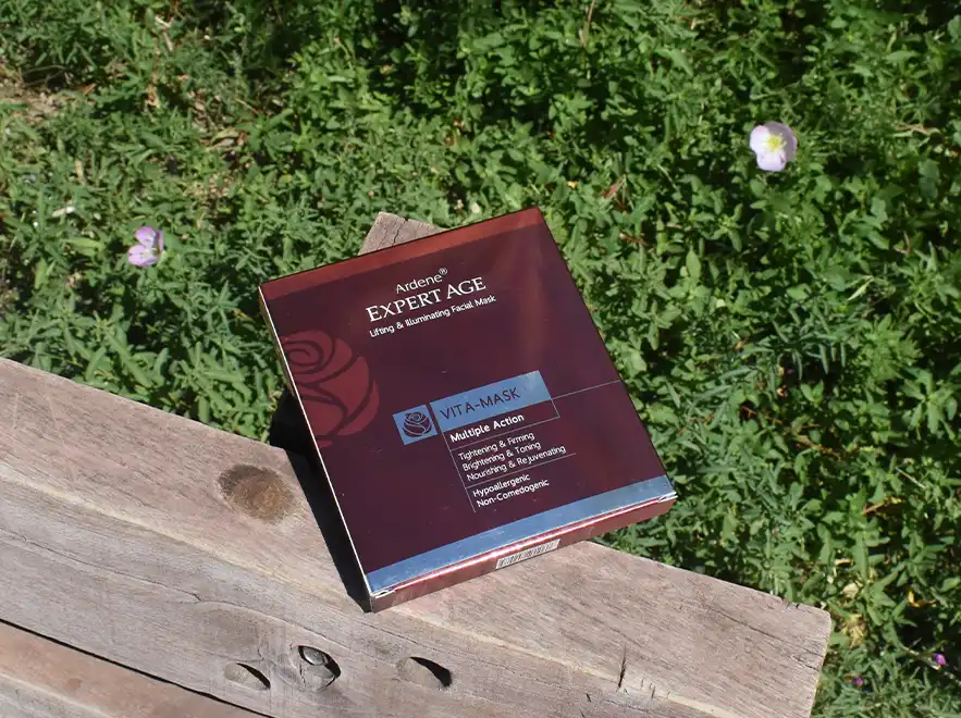 نقد و بررسی ماسک صورت و گردن سفت کننده و شفاف کننده پوست آردن اکسپرتیج