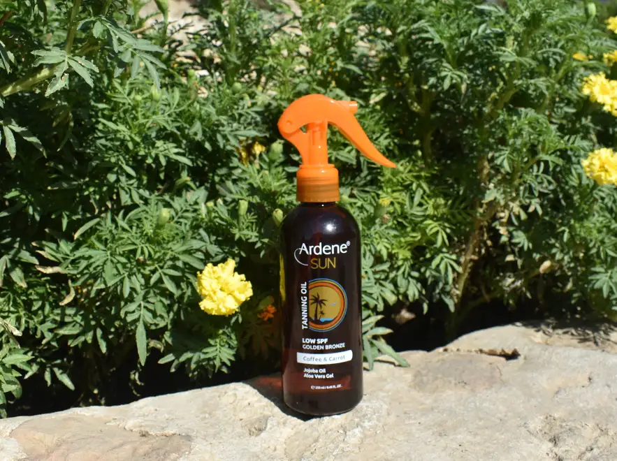 نقد و بررسی اسپری روغن برنزه کننده آردن سان حجم 250 میلی لیتر