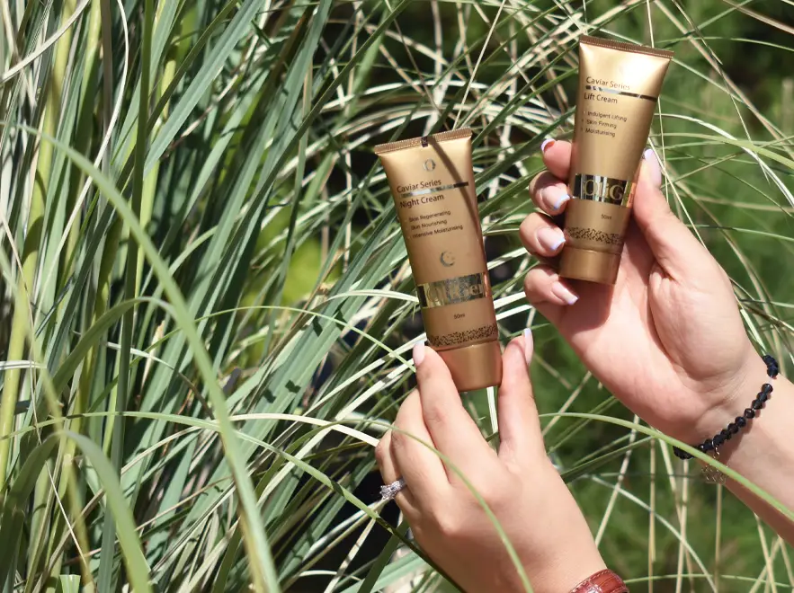 نقد و بررسی کرم شب خاویار الی ژن حجم 50 میلی لیتر