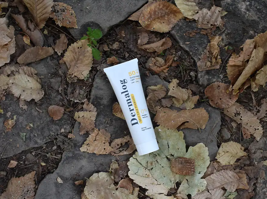 نقد کرم ضد آفتاب رنگی روشن پوست های مختلط و چرب درمالوگ SPF50 حجم 50 میلی لیتر