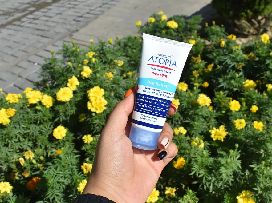 نقد و بررسی کرم لایه بردار قوی اوره 50 درصد درای ریلیف آردن آتوپیا وزن 50 گرم