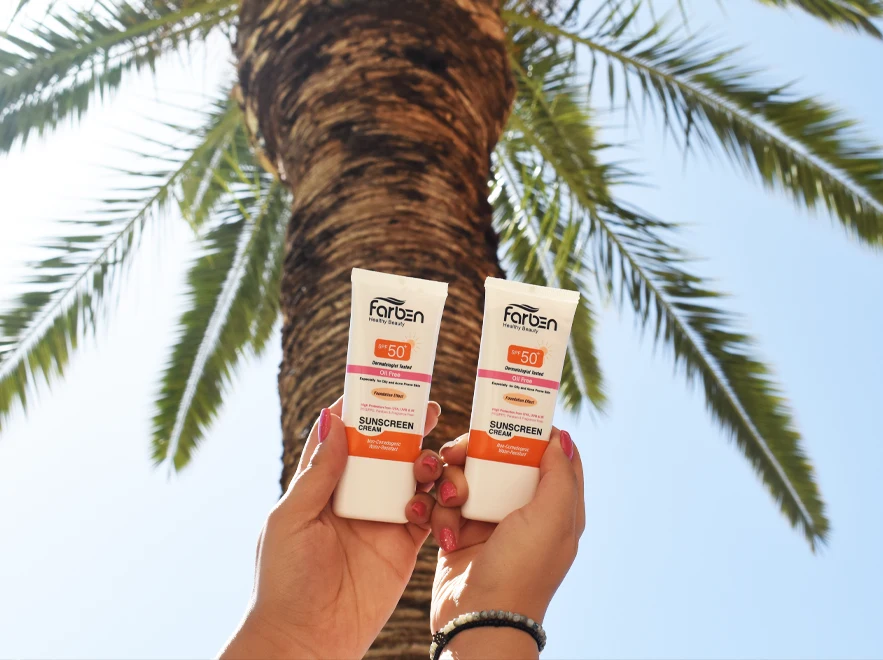 نقد و مقایسه کرم ضد آفتاب بژ روشن پوست چرب فاربن SPF50 حجم 50 میلی لیتر