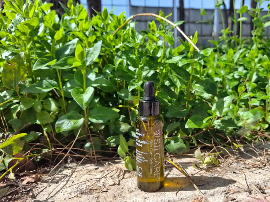 نقد سرم ضد چروک و آبرسان سیلکر حجم 40 میلی لیتر