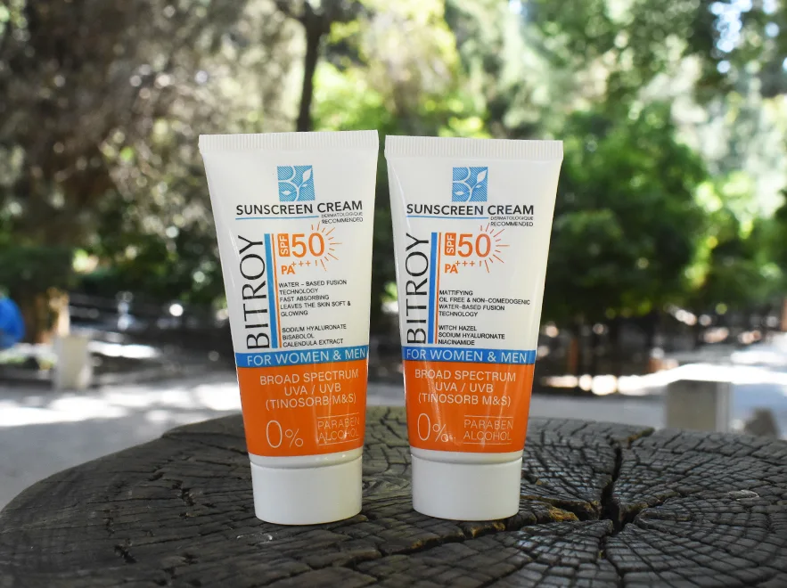 نقد و مقایسه کرم ضد آفتاب بی رنگ پوست های خشک و معمولی بیتروی SPF50 حجم 50 میلی لیتر