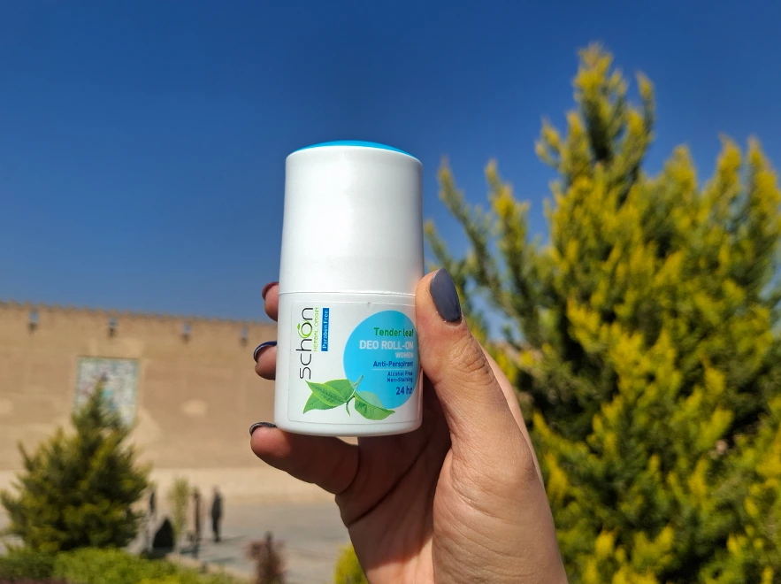 بررسی ترکیبات مام رول زنانه شون مدل Tender Leaf حجم 50 میلی لیتر