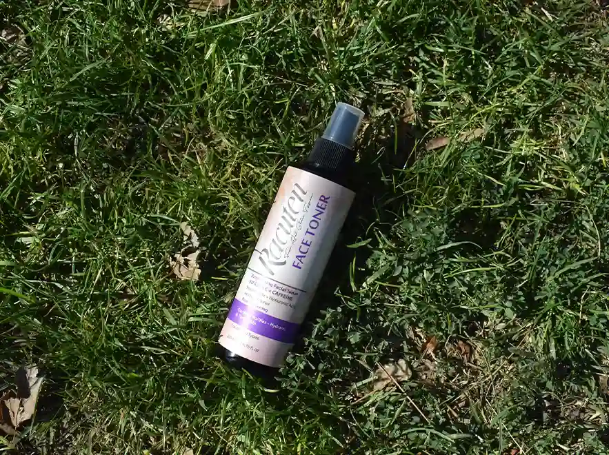 نقد و بررسی تونر روشن کننده انواع پوست راکوتن حجم 200 میلی لیتر