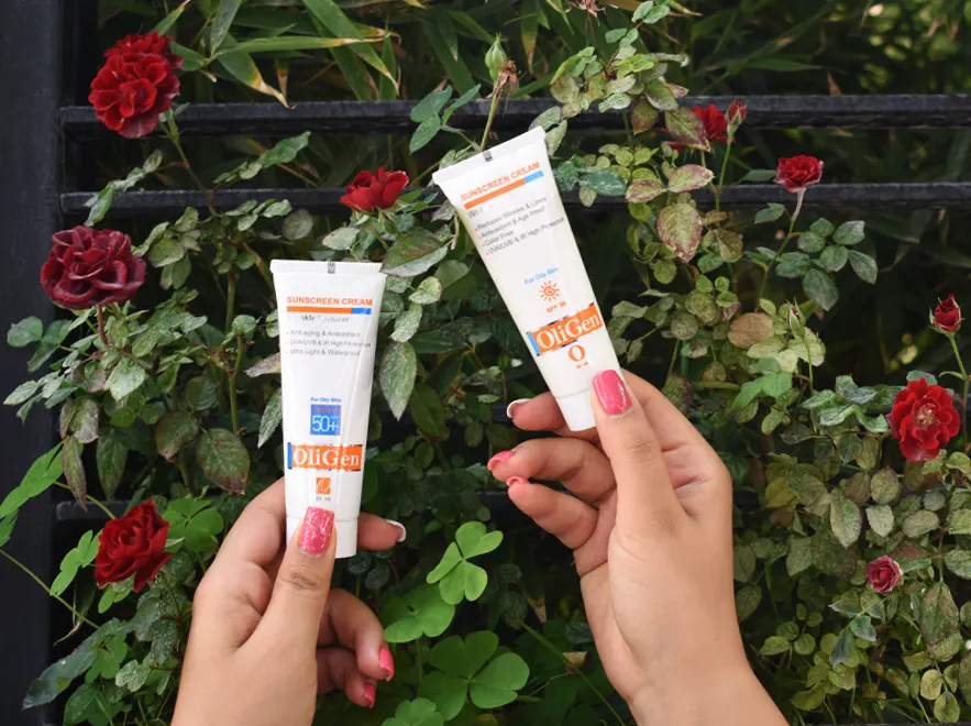 نقد و بررسی کرم ضد آفتاب و ضد چروک رنگی پوست چرب الی ژن SPF50 حجم 50 میلی لیتر