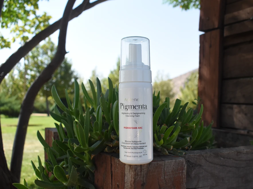 نقد و بررسی فوم شستشوی صورت ضد لک و روشن کننده آردن پیگمنتا حجم 150 میلی لیتر