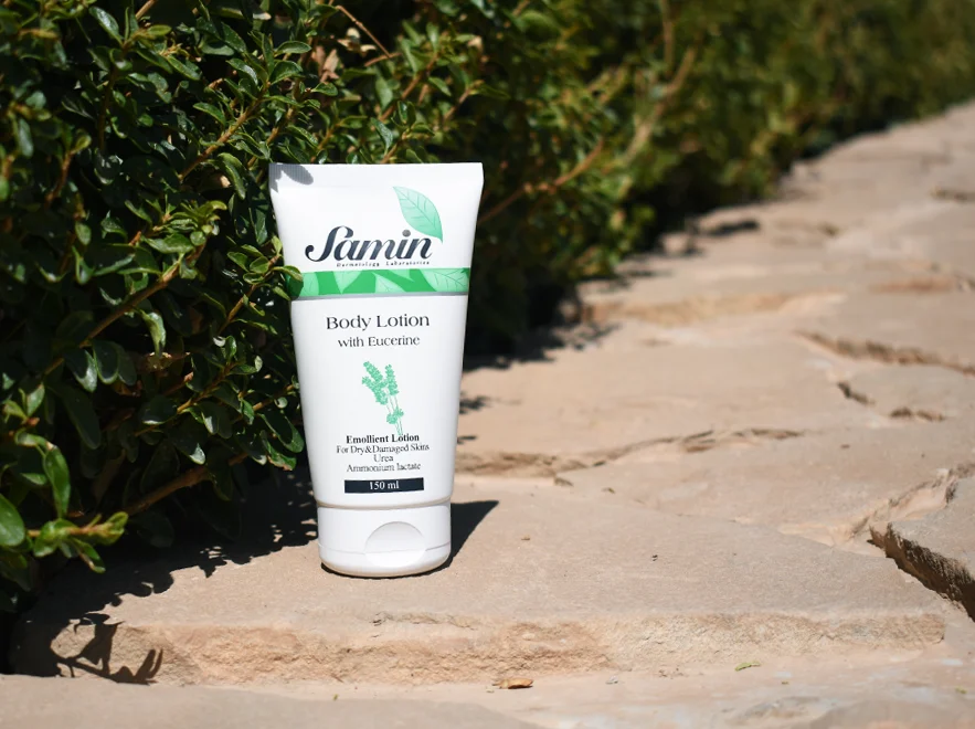 نقد و بررسی لوسیون بدن تیوپی اوسرین پوست های خشک و حساس ثمین حجم 150 میلی لیتر